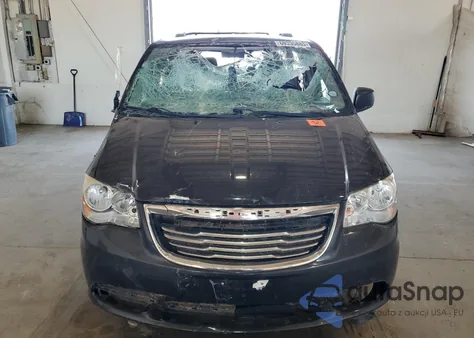 2016 Chrysler Town & Country Touring из США, поврежденный, VIN 2C4RC1BG0GR148082